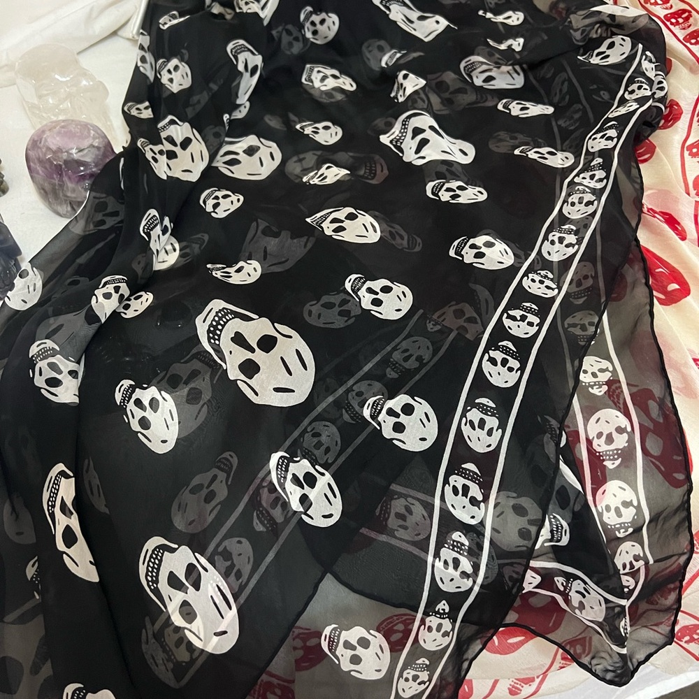 Alexander McQueen scarf